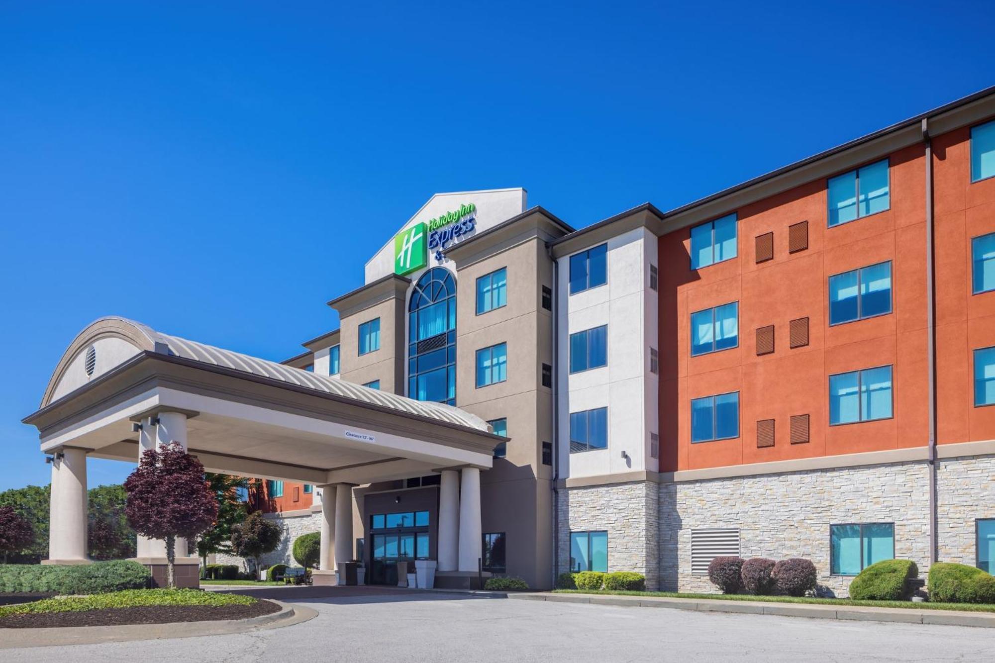 Holiday Inn Express & Suites Kansas City Airport By Ihg Exterior foto